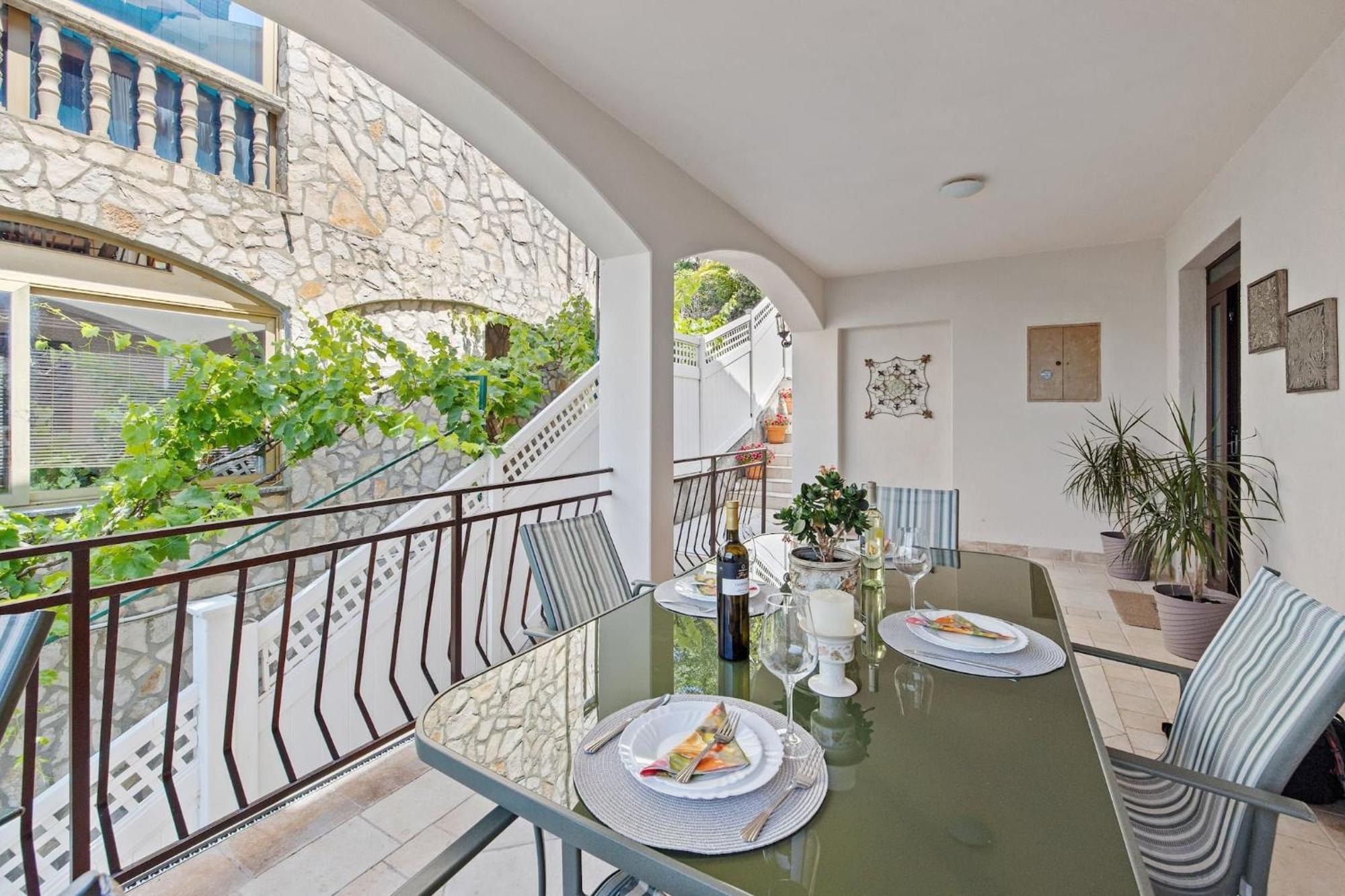 Apartments Lady M Рабац Екстер'єр фото